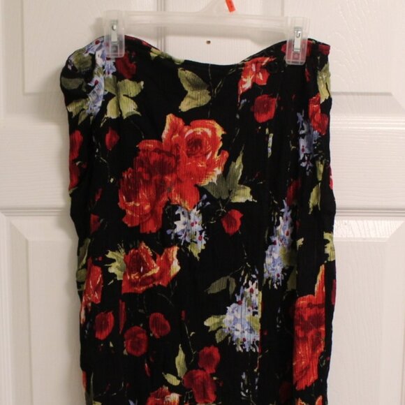 Skirt -010 - Picture 1 of 1